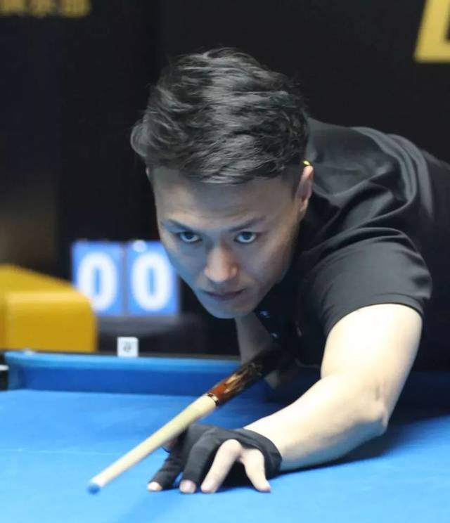 易的期待 易的期待