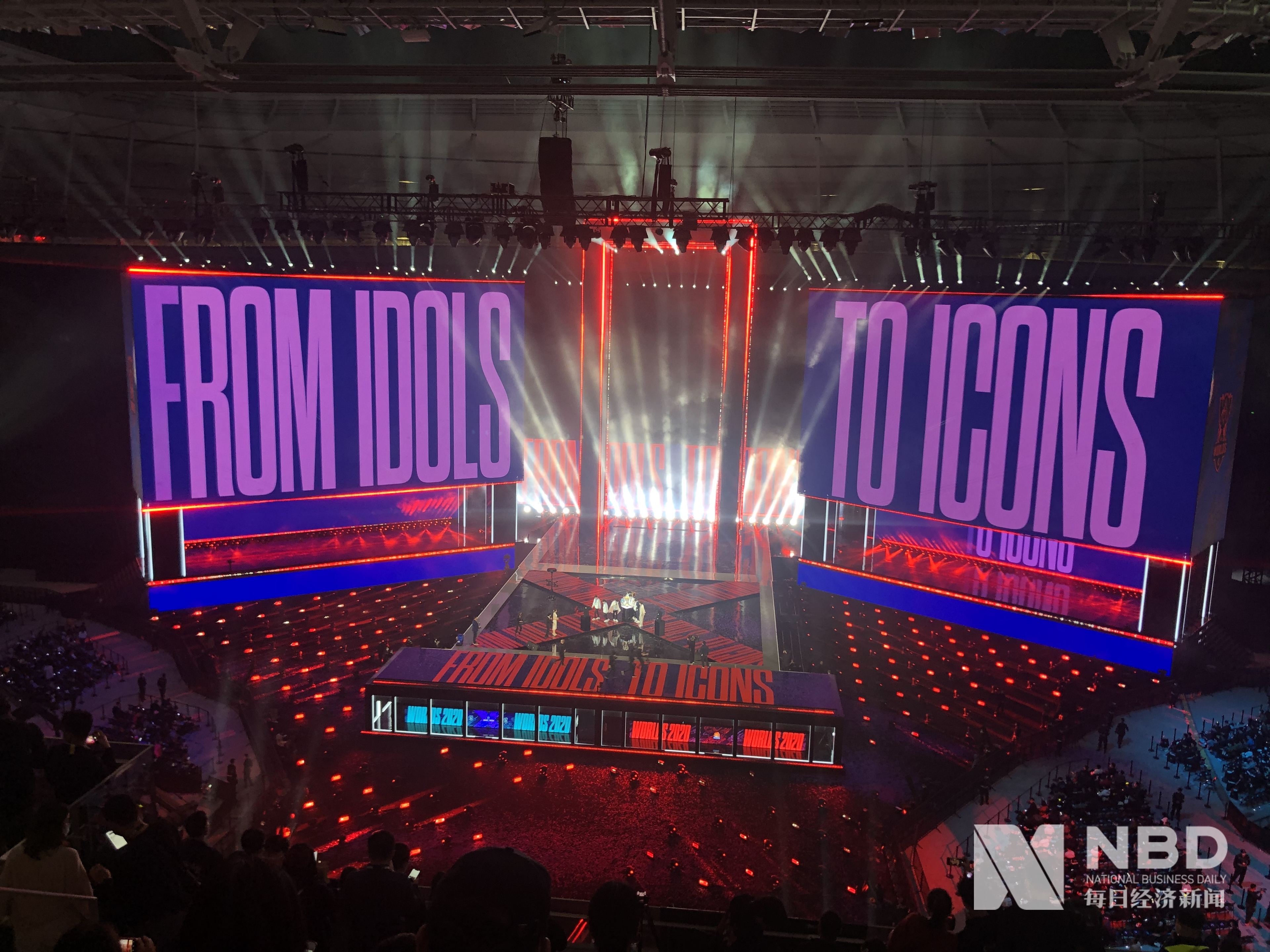 素和鼓舞人 素和鼓舞人