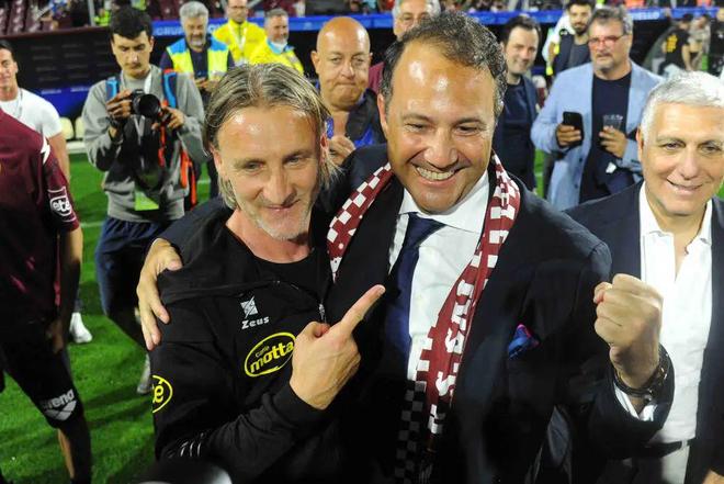 尼科被赋予 尼科被赋予