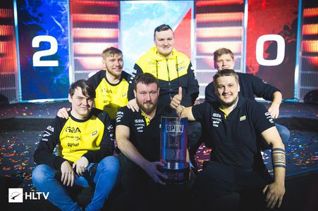 在推动青少 在推动青少