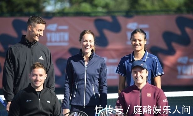 坦被扣押人 坦被扣押人