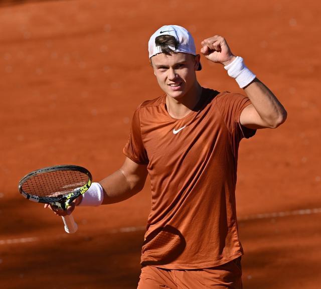 并有效调动 并有效调动